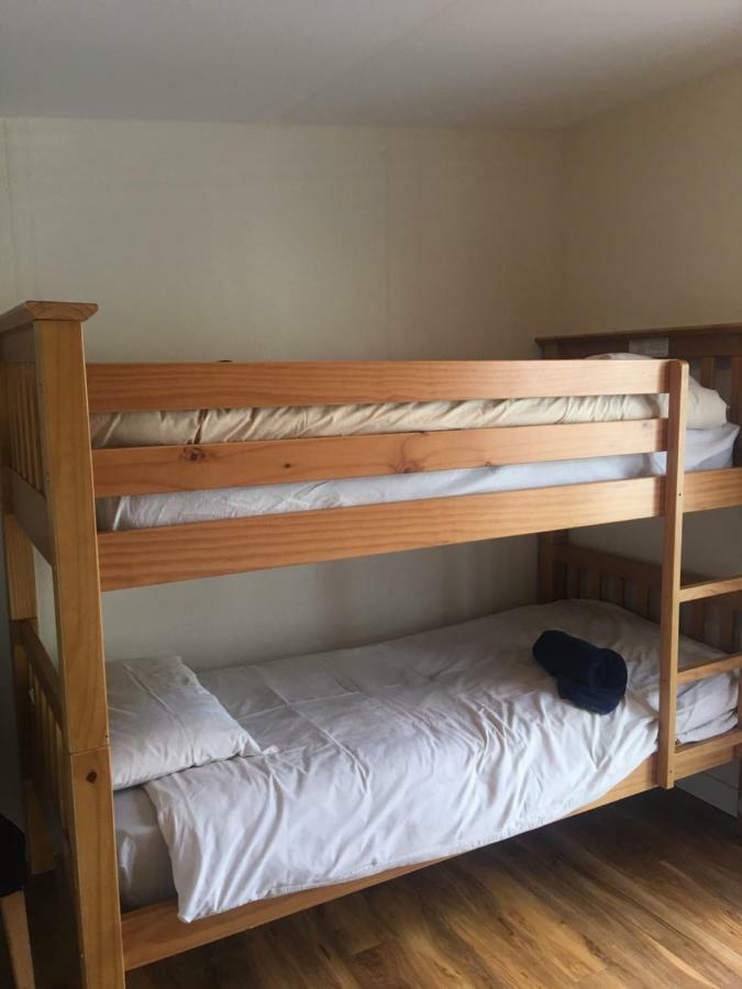 1 Lochness Rooms&hostel Hostel