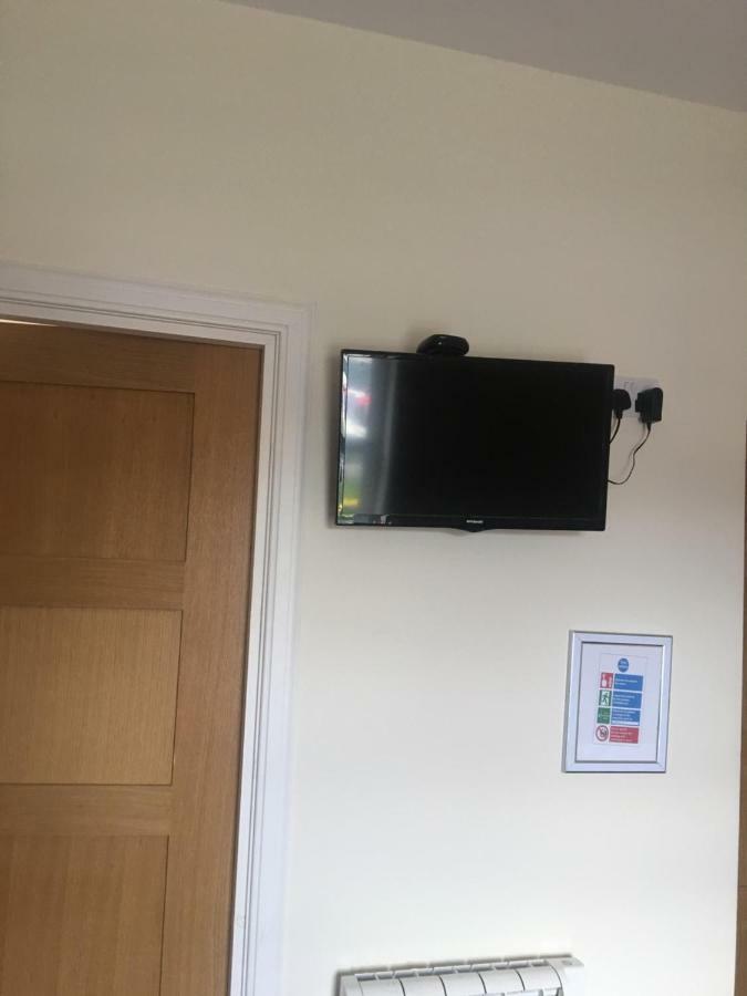 1 Lochness Rooms&hostel Hostel